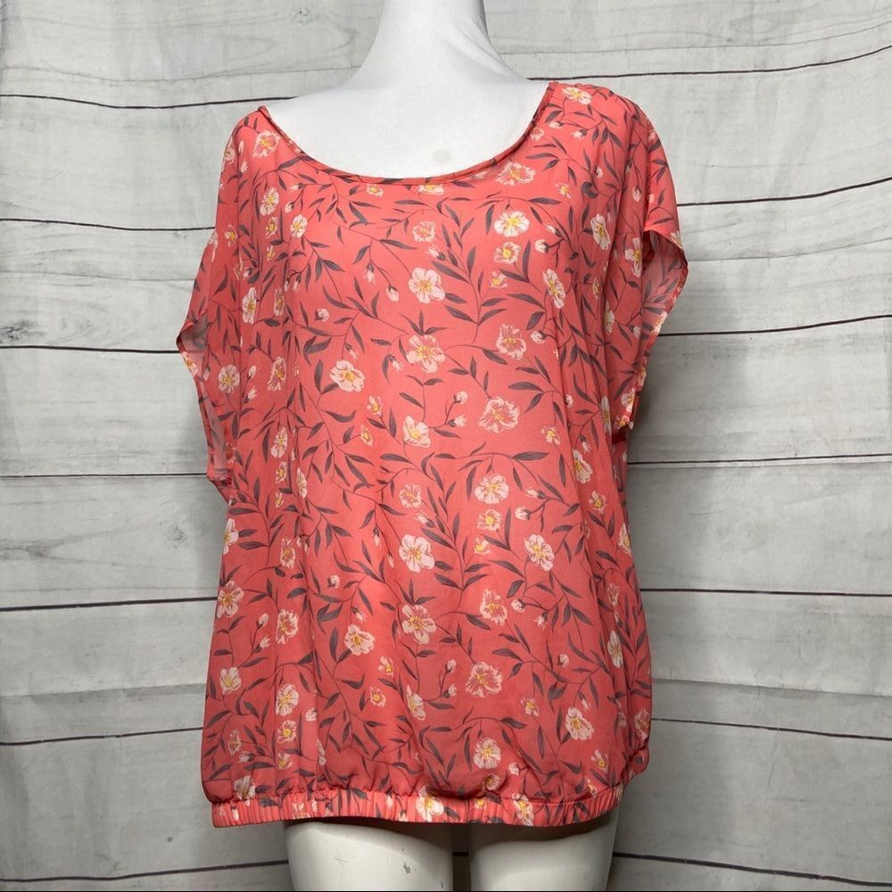 Torrid coral sheer 0 12 large top